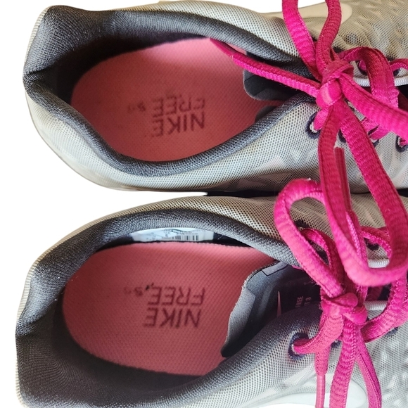 Nike Free TR Fit 3 Running Textured Gray Pink Tennis Shoes Sneakers Women's 8.5 - Picture 4 of 9